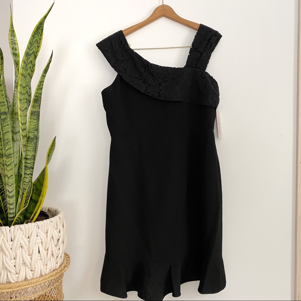 Nanette Leopore black lace ruffle dress sz 16